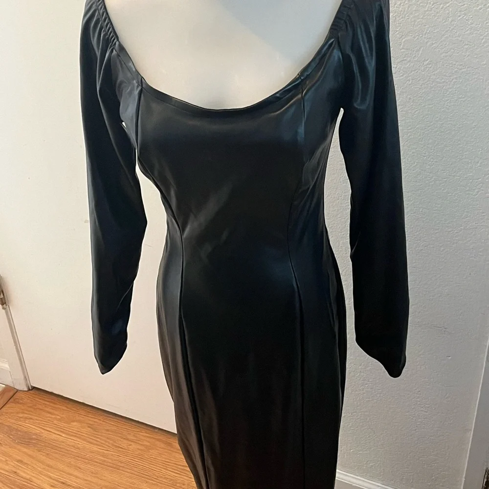 Vixen by Micheline Pitt Black Off-Shoulder Faux Leather Midi Dress - Picture 2 of 5